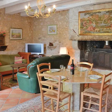 2 Bedroom Cozy In Monestier (Dordogne)